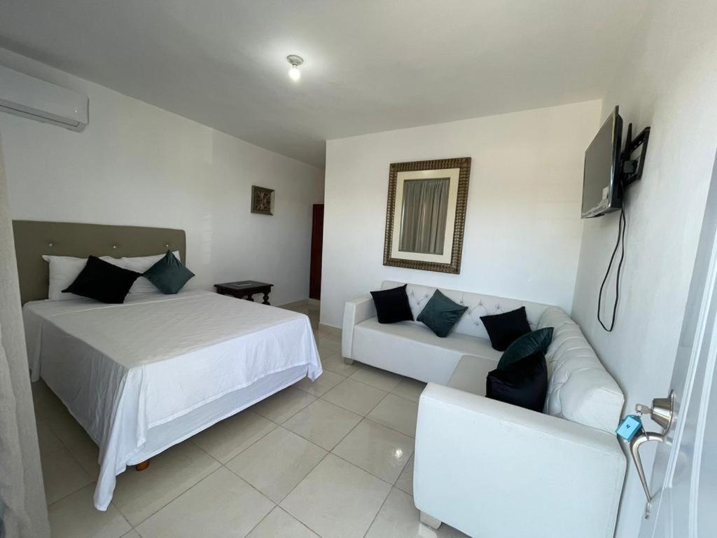 My Home Hotel פונטה קאנה מראה חיצוני תמונה