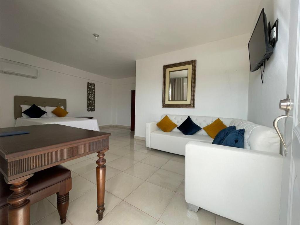 My Home Hotel פונטה קאנה מראה חיצוני תמונה